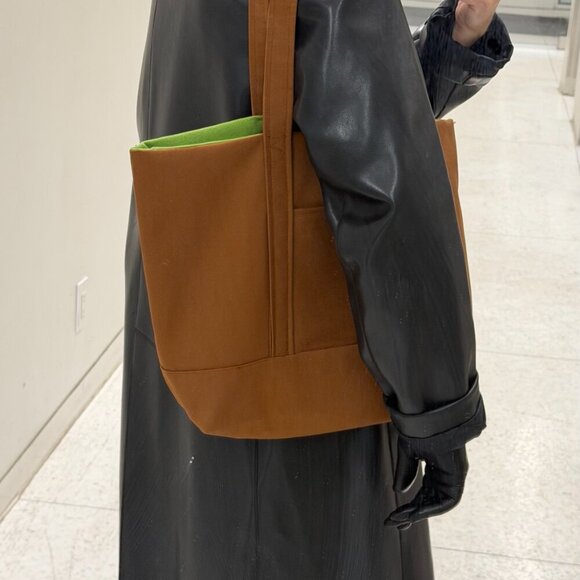 Handmade Linen Tote Bag – Laptop Friendly - Picture 6 of 9